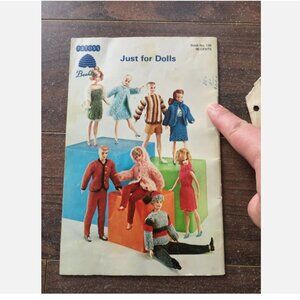 Patons Beehive Knitting Crochet Patterns Dolls Clothes Baby Barbie + BONUS 139